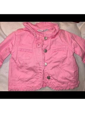 Kids play size 6-9M ruffled light pink jacket